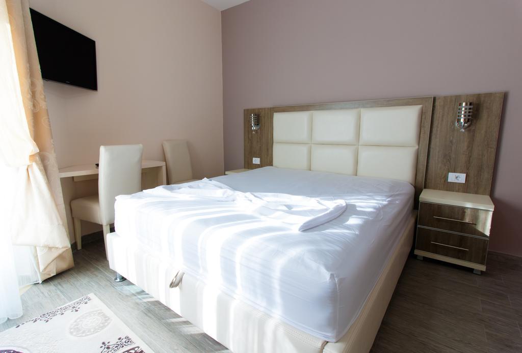 A3 Apartments Улцинь Экстерьер фото