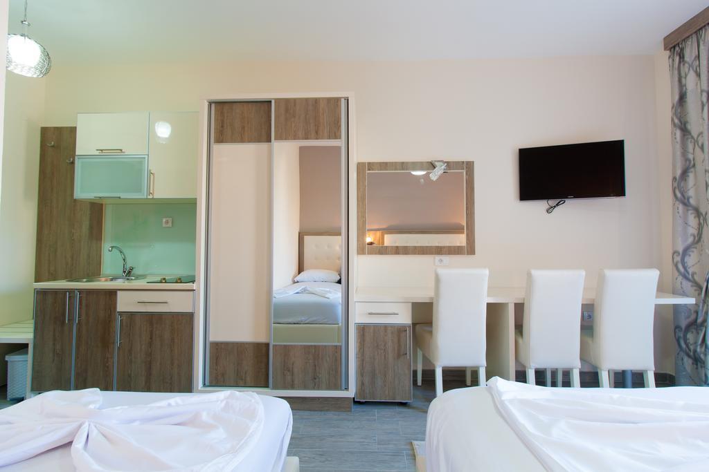 A3 Apartments Улцинь Экстерьер фото
